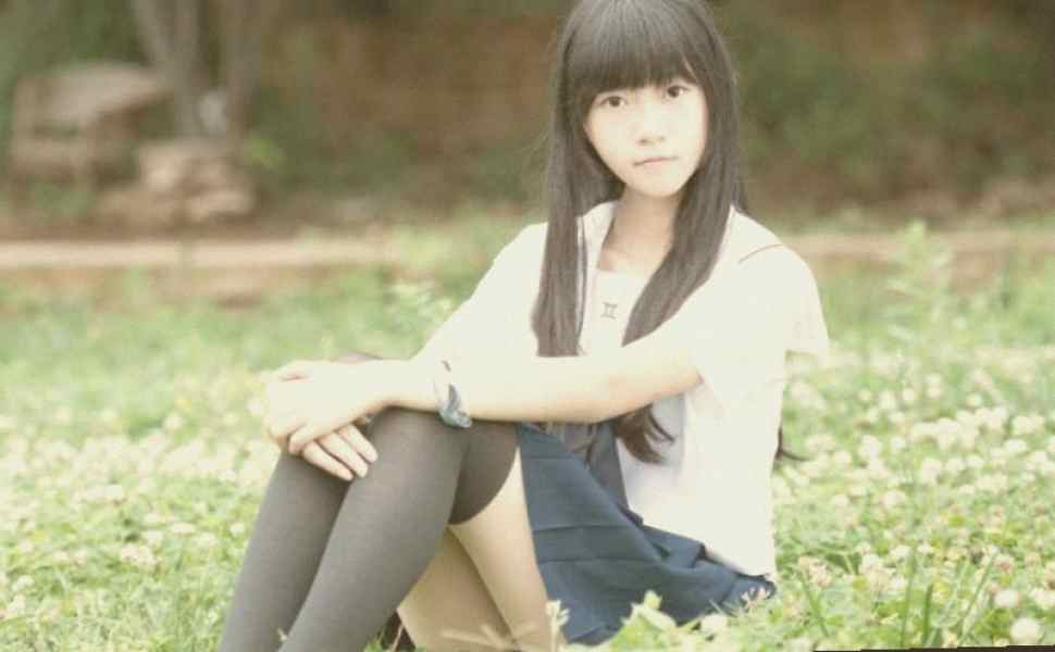 航空学院女生兼职人体模特？清纯外表下暗藏狂野，摄影师现场意外收获独家福利